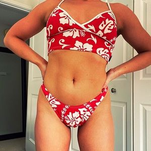 VINTAGE NST Hawaiian print bikini